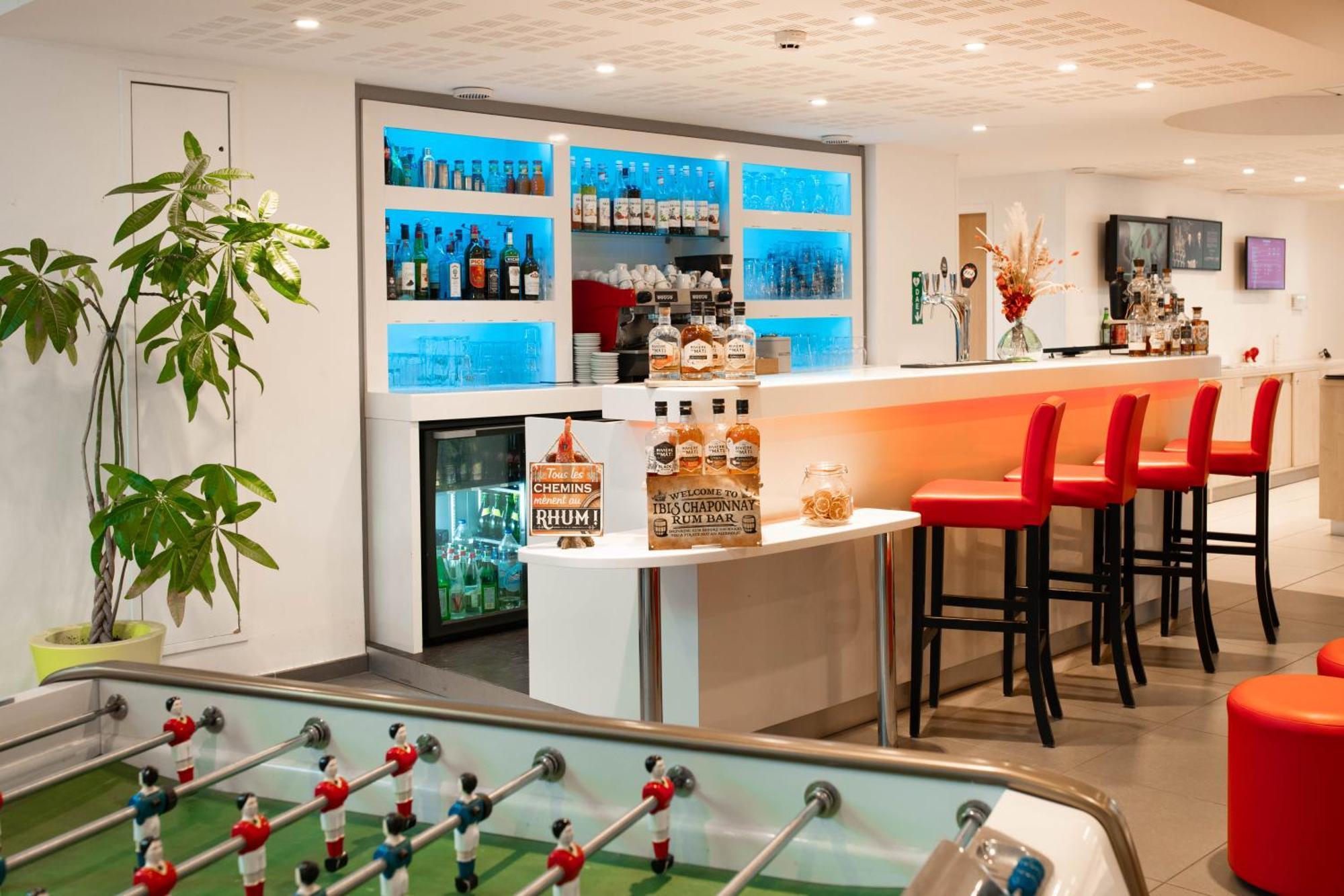 Ibis Lyon Est Chaponnay Otel Dış mekan fotoğraf